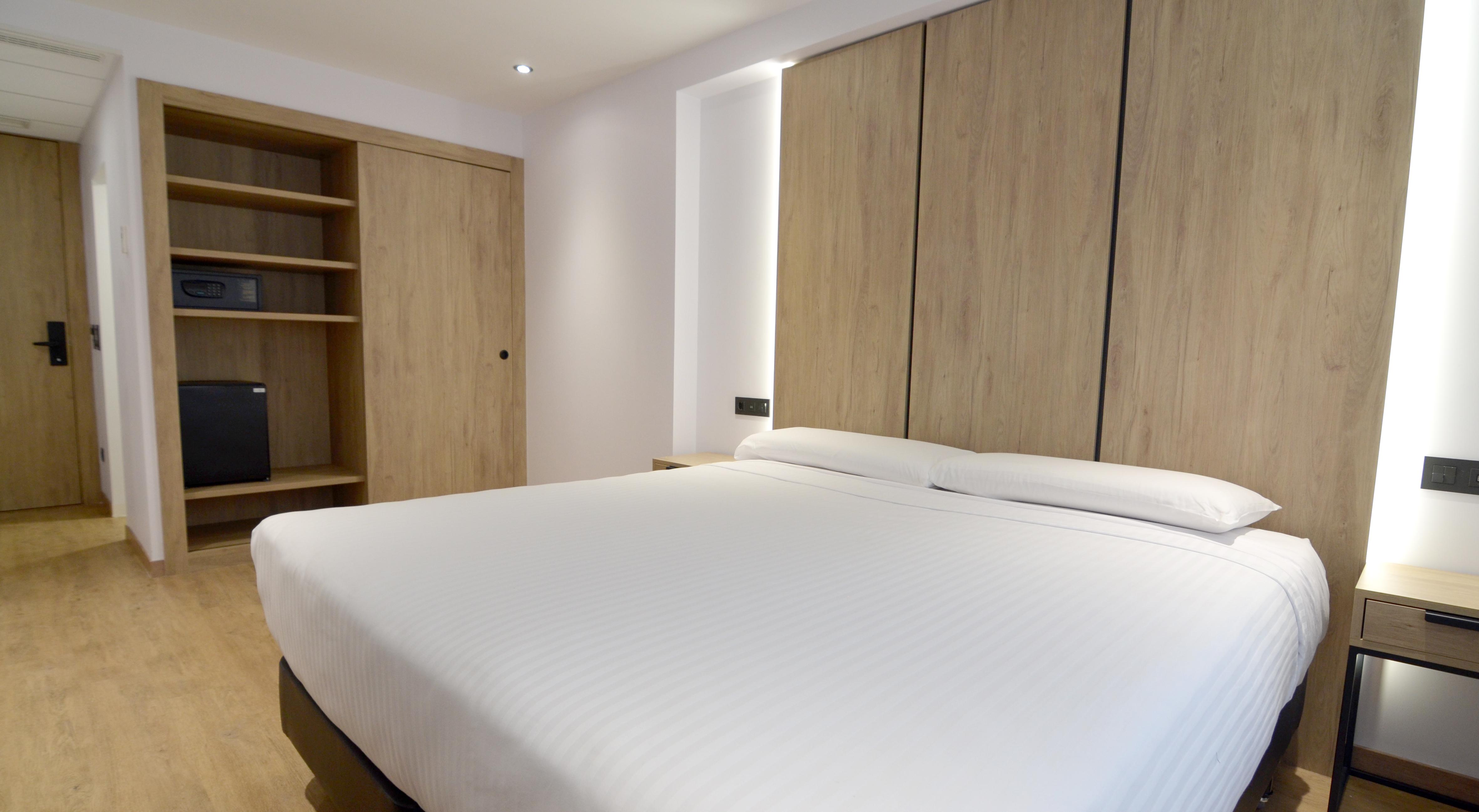 Uve Marcenado Hotel Madrid Exterior photo